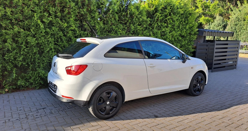 Seat Ibiza cena 17900 przebieg: 141663, rok produkcji 2011 z Witkowo małe 379